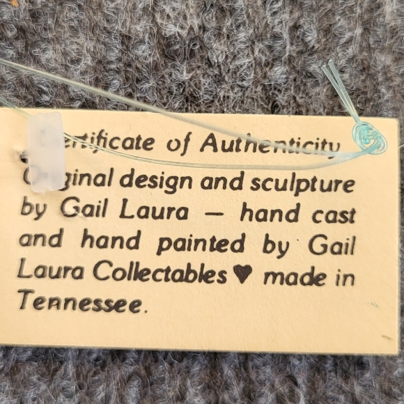 Vintage Gail Laura heart and hand ornament - Picture 5 of 5